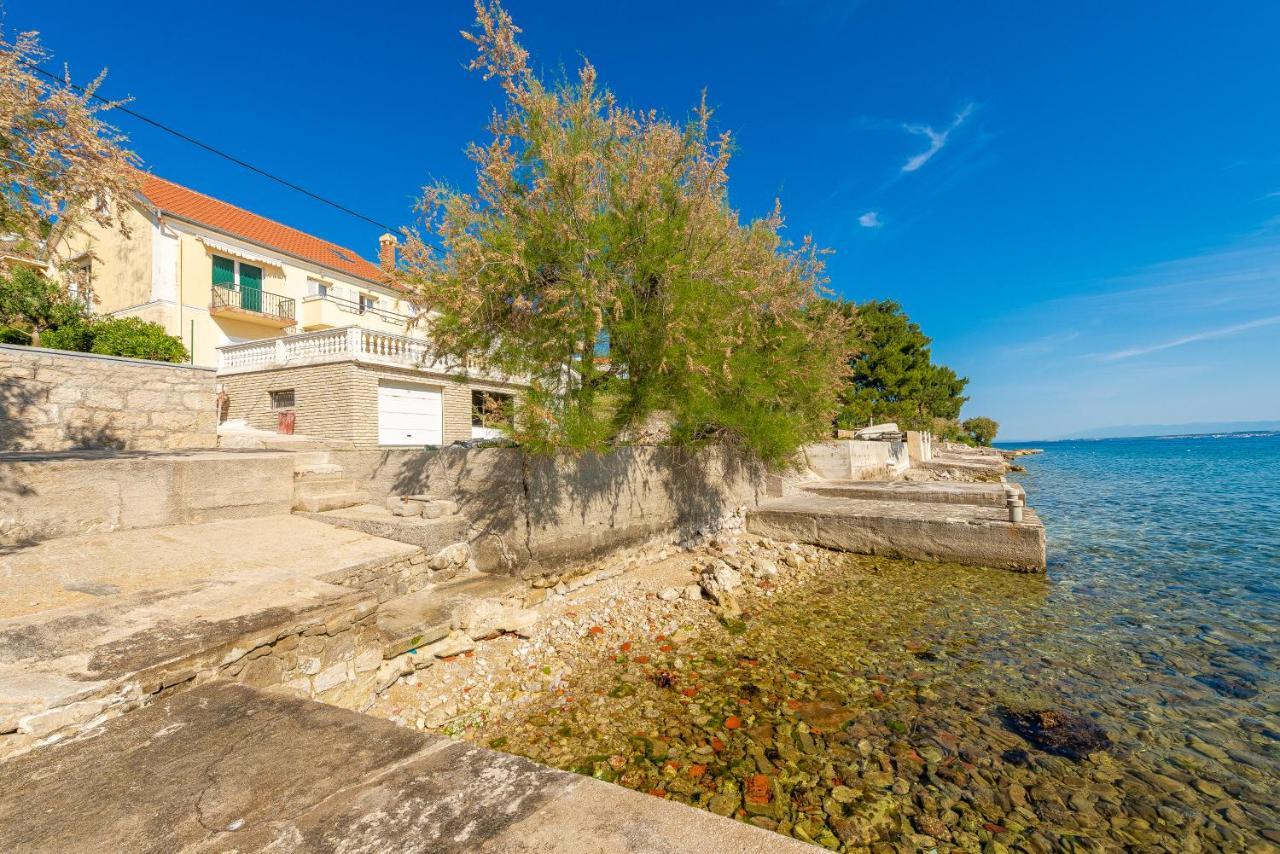 Apartment Brgacelj Kali Eksteriør bilde